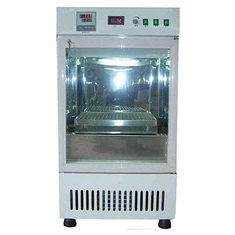 Komora za klijanje staklenika